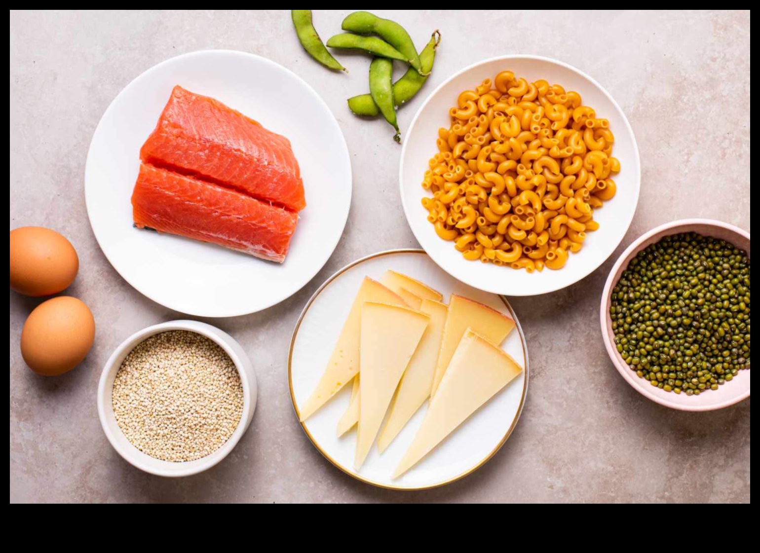 Ζωή πλούσια σε θρεπτικά συστατικά Μια ισορροπημένη προσέγγιση στα μακροθρεπτικά συστατικά 3 Ζωή πλούσια σε θρεπτικά συστατικά: Βελτιώστε την ευεξία σας με μακροθρεπτικά συστατικά